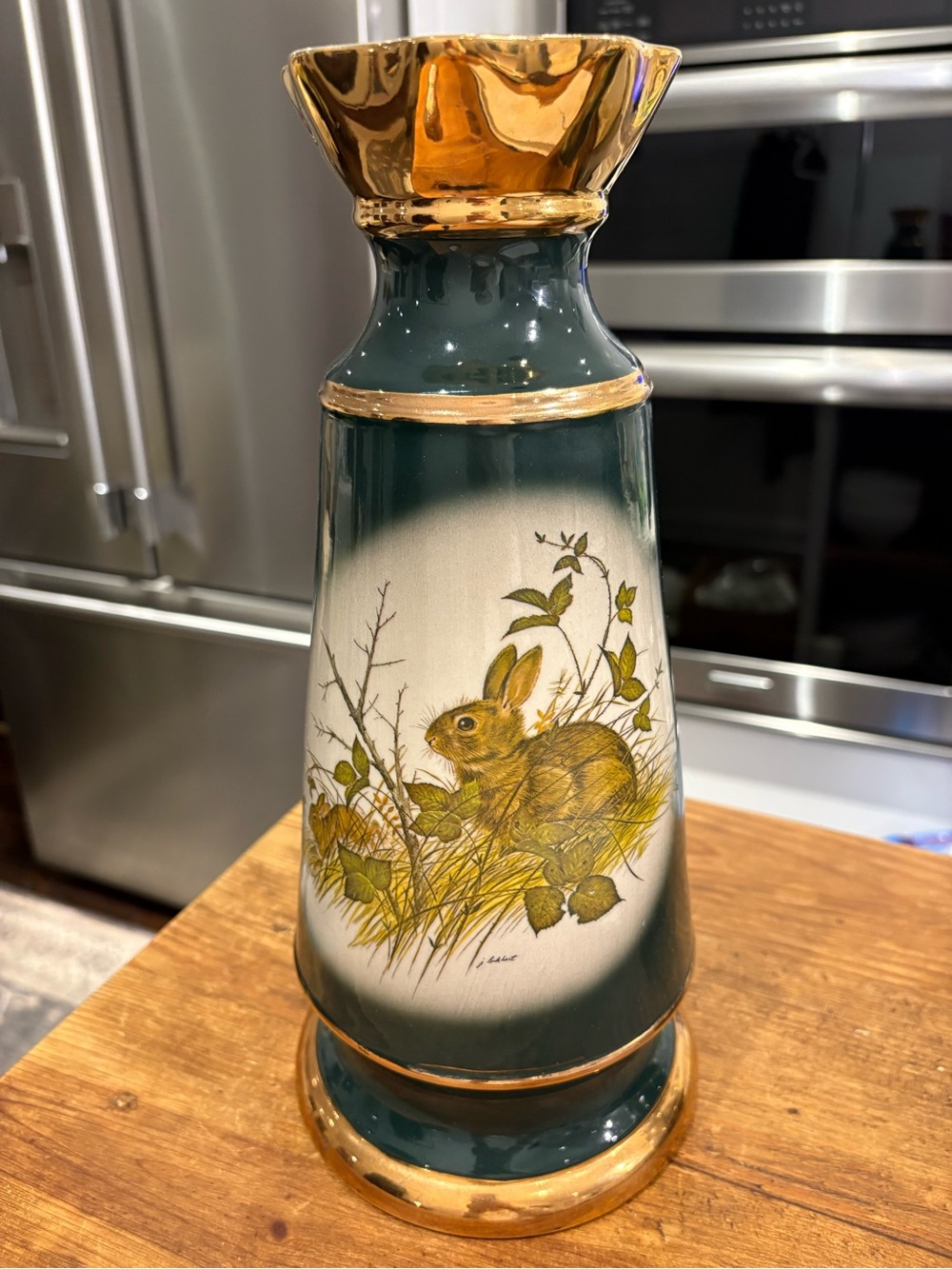 1978 Jim Beam Wildlife Green and Gold Rabbit Accent Vase